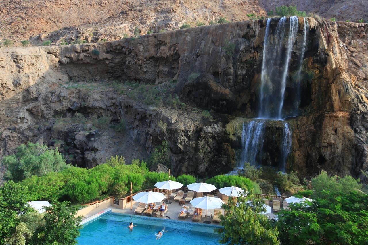 mainhotspringsresort