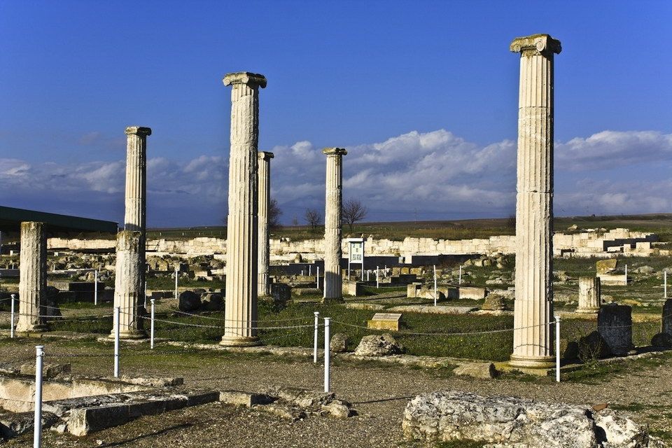 pella 2
